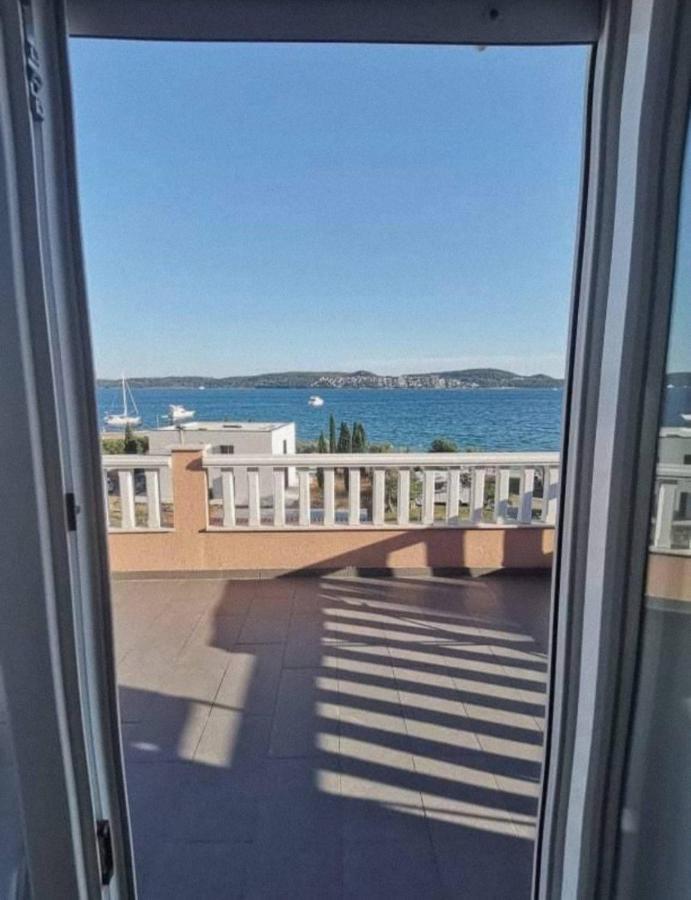 Apartment Lotus Trogir Luaran gambar