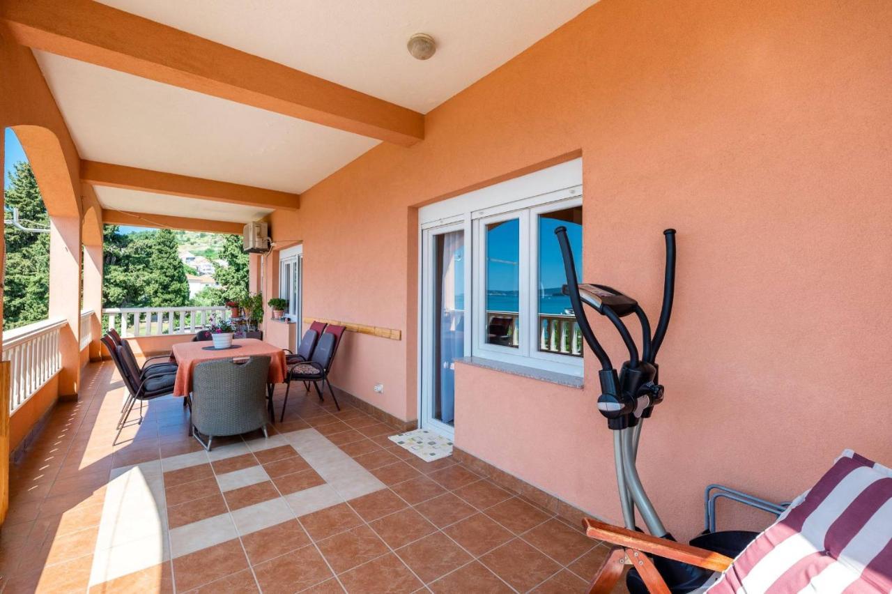 Apartment Lotus Trogir Luaran gambar