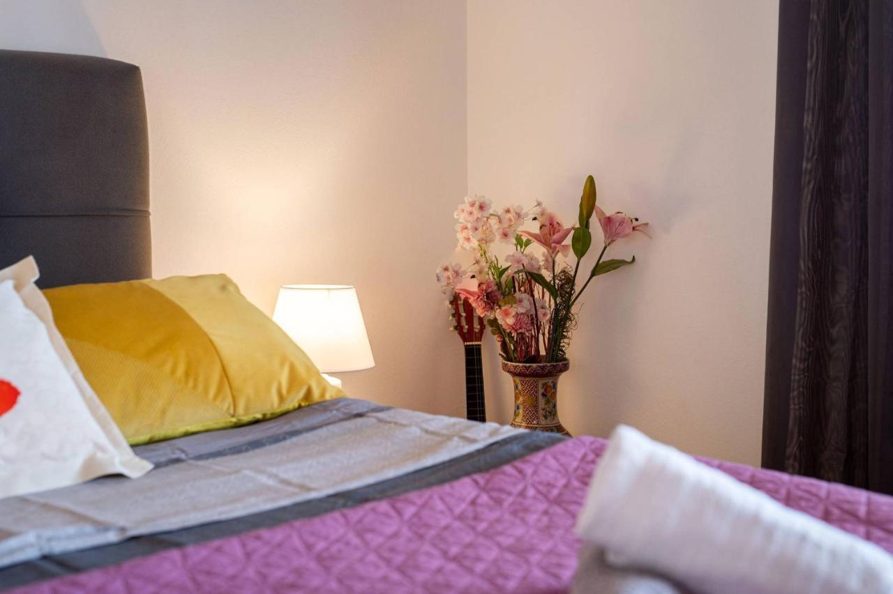 Apartment Lotus Trogir Luaran gambar