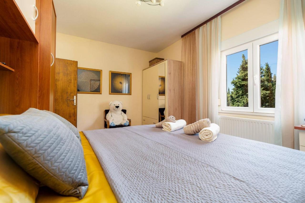 Apartment Lotus Trogir Luaran gambar