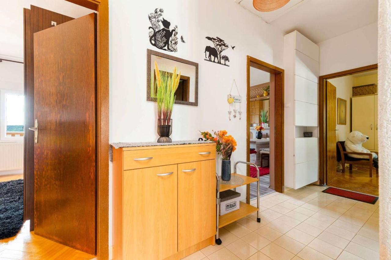 Apartment Lotus Trogir Luaran gambar